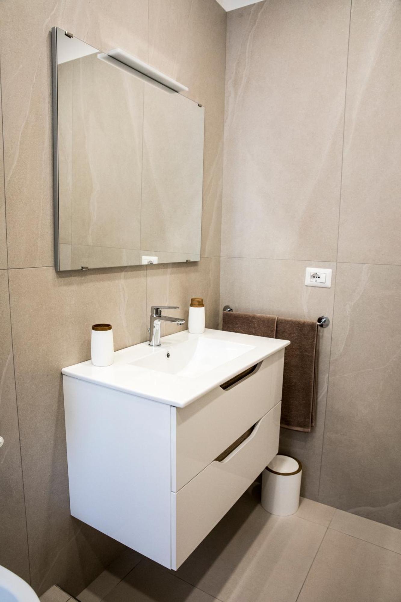 Appartamento La Casa Di Ari Napoli